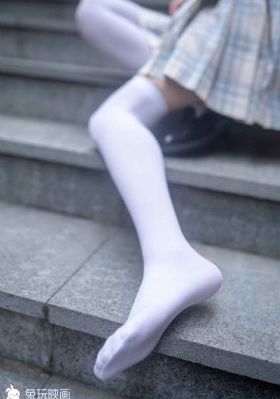 日日摸夜夜摸狠狠摸_BD英语超清免费观看