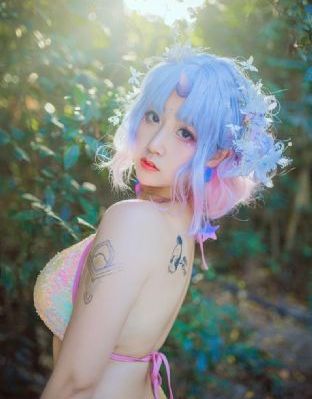欧美美女黄色小说_2019国语AV首页